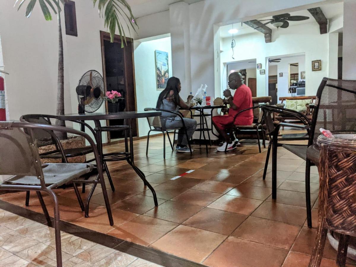 Hotel Aluge Santo Domingo Exterior foto